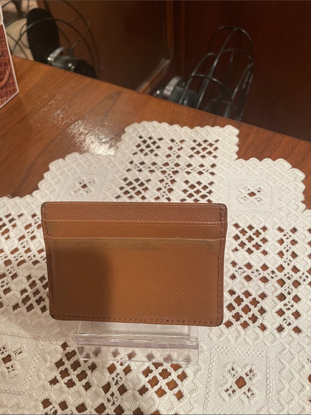 Tory Burch Tan Leather Card Holder with Logo Medallion - Picture 2 of 4